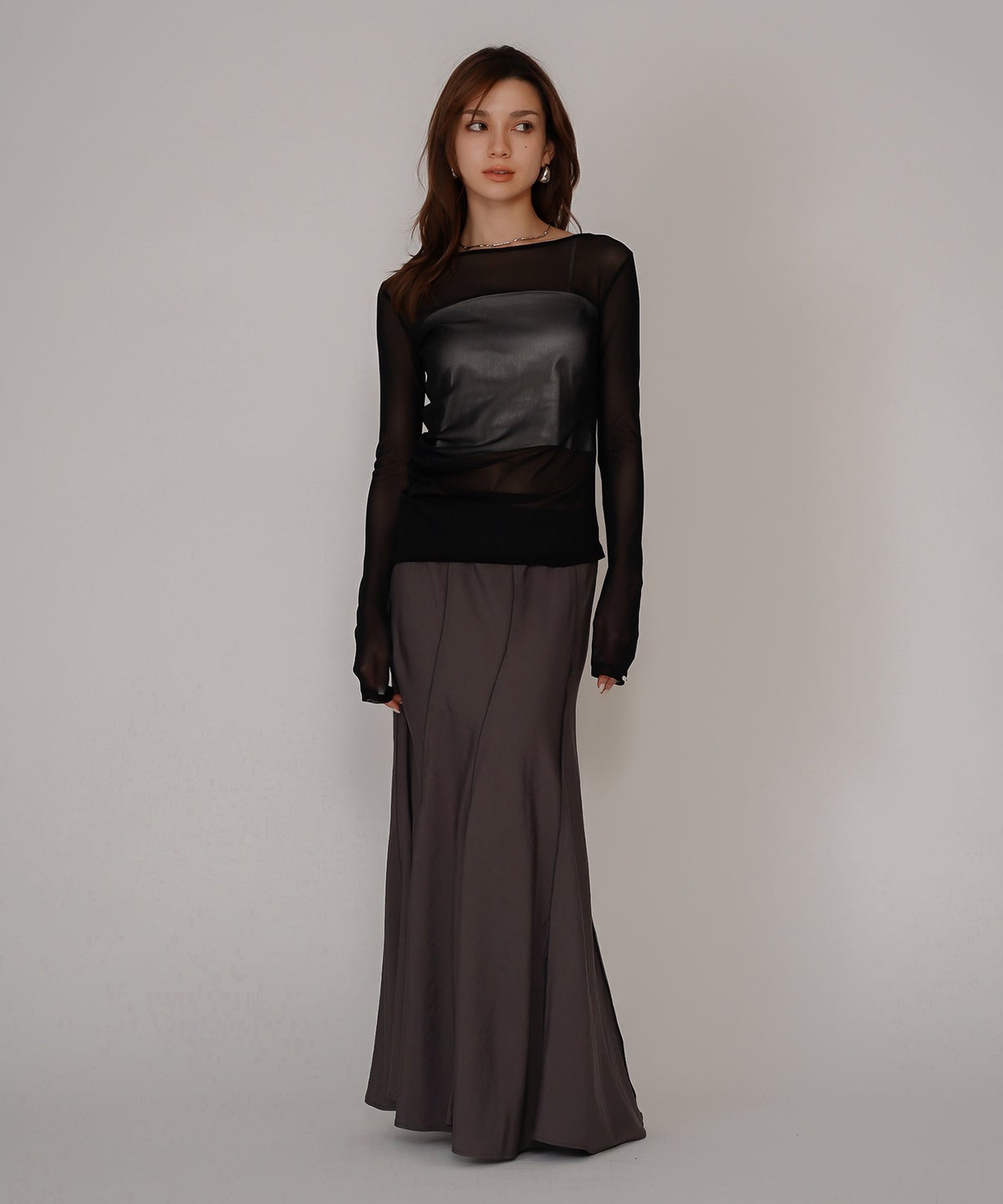 セカンドスキン シアー アシンメトリー トップス KINO THE KEI 変形トップス アシンメトリートップス ドレープトップス デザイントップス フィットトップス セカンドスキントップス レイヤードトップス インナートップス ロングスリーブトップス コンパクトトップス 美シルエットトップス