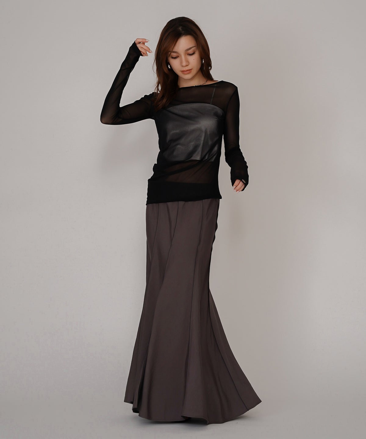 セカンドスキン シアー アシンメトリー トップス KINO THE KEI 変形トップス アシンメトリートップス ドレープトップス デザイントップス フィットトップス セカンドスキントップス レイヤードトップス インナートップス ロングスリーブトップス コンパクトトップス 美シルエットトップス