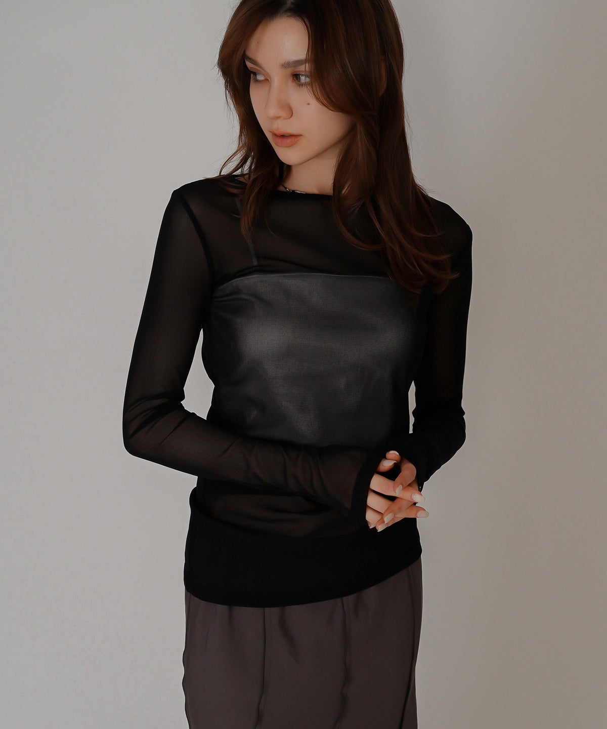 セカンドスキン シアー アシンメトリー トップス KINO THE KEI 変形トップス アシンメトリートップス ドレープトップス デザイントップス フィットトップス セカンドスキントップス レイヤードトップス インナートップス ロングスリーブトップス コンパクトトップス 美シルエットトップス