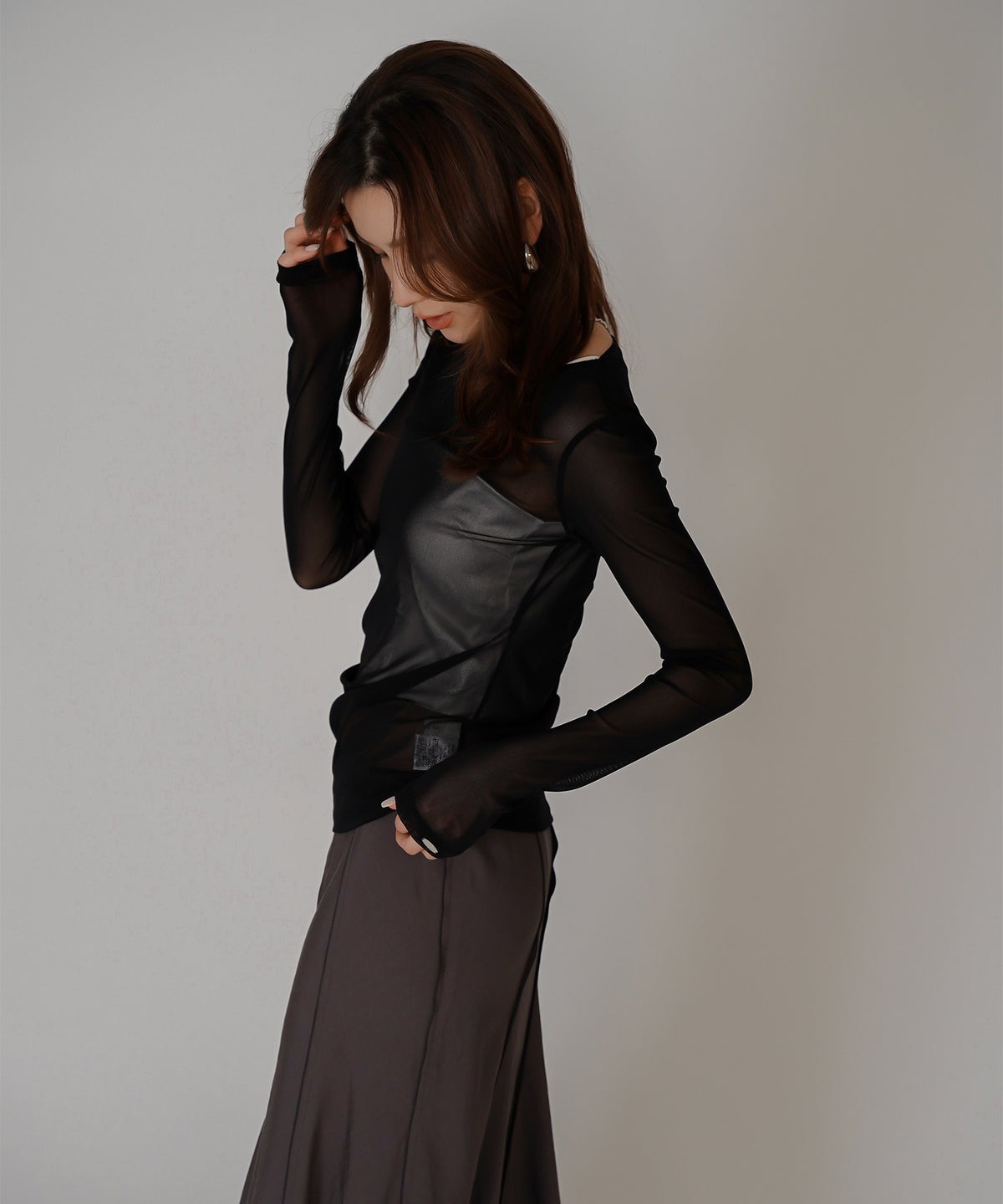 セカンドスキン シアー アシンメトリー トップス KINO THE KEI 変形トップス アシンメトリートップス ドレープトップス デザイントップス フィットトップス セカンドスキントップス レイヤードトップス インナートップス ロングスリーブトップス コンパクトトップス 美シルエットトップス