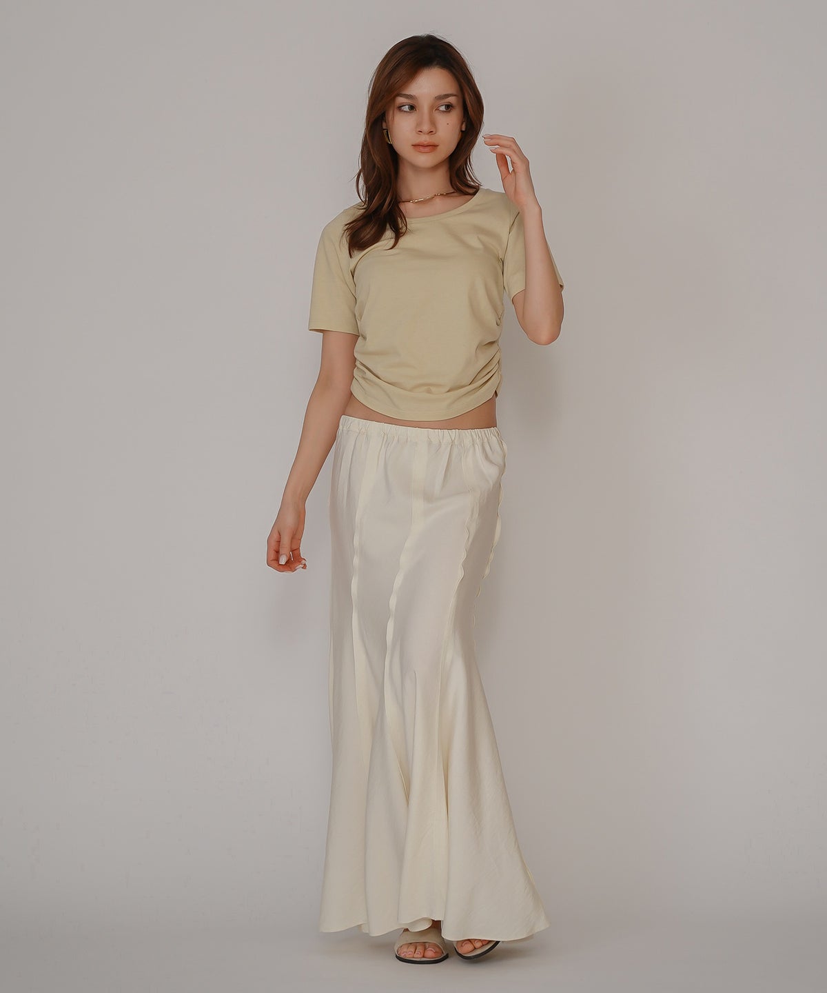 ウェーブ 切り替え スカート KINO THE KEI ロングスカート マーメイドスカート フレアスカート ウェーブデザインスカート 切替スカート デザインスカート 揺れスカート ボリュームスカート 美シルエットスカート スタイルアップスカート ウエストゴムスカート