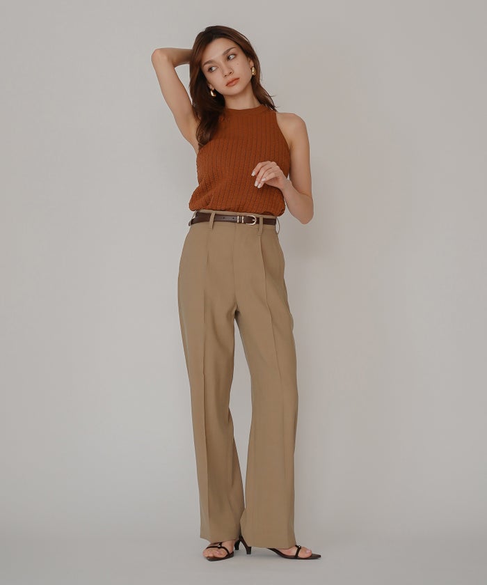 ハイウエスト スムース レーヨン タック パンツ KINO THE KEI サマーチノパンツ ハイウエストパンツ チノパンツ ストレートパンツ センタープレスパンツ タックパンツ 美脚パンツ 脚長パンツ スタイルアップパンツ きれいめパンツ 大人カジュアルパンツ オフィスカジュアル