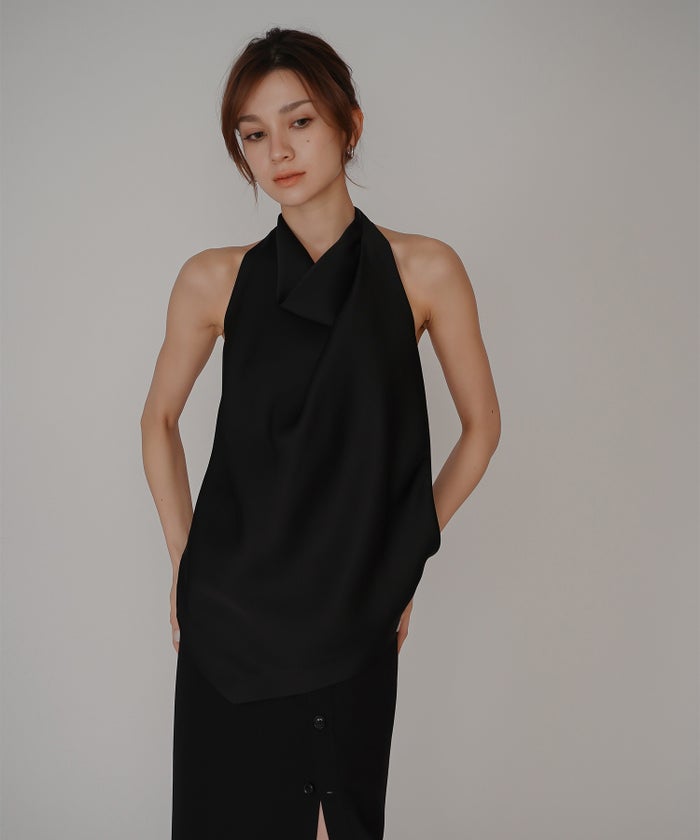 ホルター ドレープ サテン ブラウス KINO THE KEI ホルターネック ブラウス サテンブラウス サテン バックオープン トップス アシンメトリー ドレープ 光沢感 落ち感 とろみ素材 上品 ヘルシー 肌見せ モード きれいめ オケージョン デート 女子会