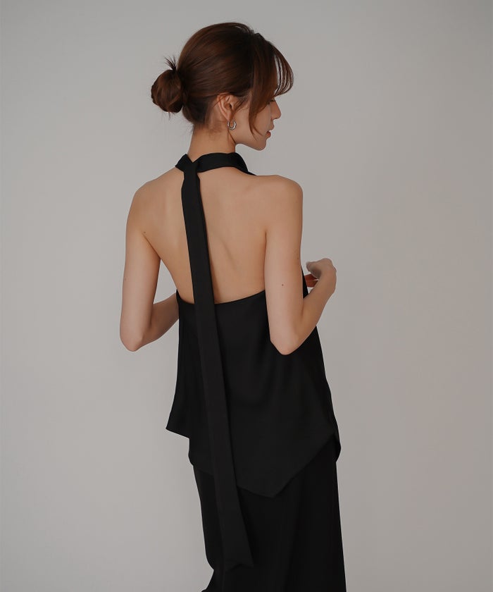 ホルター ドレープ サテン ブラウス KINO THE KEI ホルターネック ブラウス サテンブラウス サテン バックオープン トップス アシンメトリー ドレープ 光沢感 落ち感 とろみ素材 上品 ヘルシー 肌見せ モード きれいめ オケージョン デート 女子会