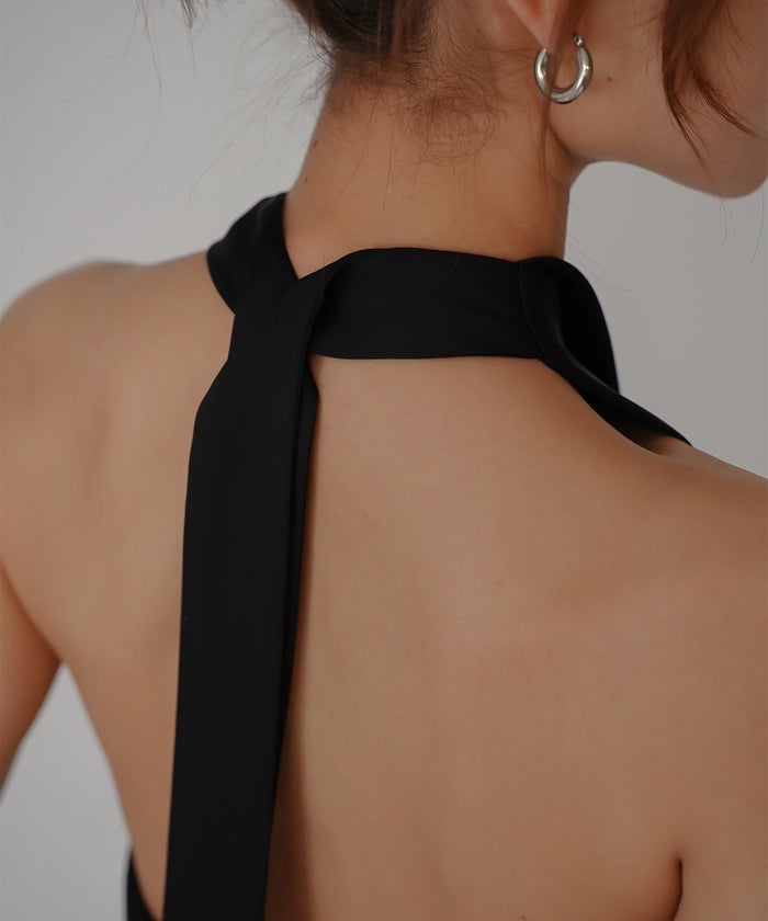 ホルター ドレープ サテン ブラウス KINO THE KEI ホルターネック ブラウス サテンブラウス サテン バックオープン トップス アシンメトリー ドレープ 光沢感 落ち感 とろみ素材 上品 ヘルシー 肌見せ モード きれいめ オケージョン デート 女子会