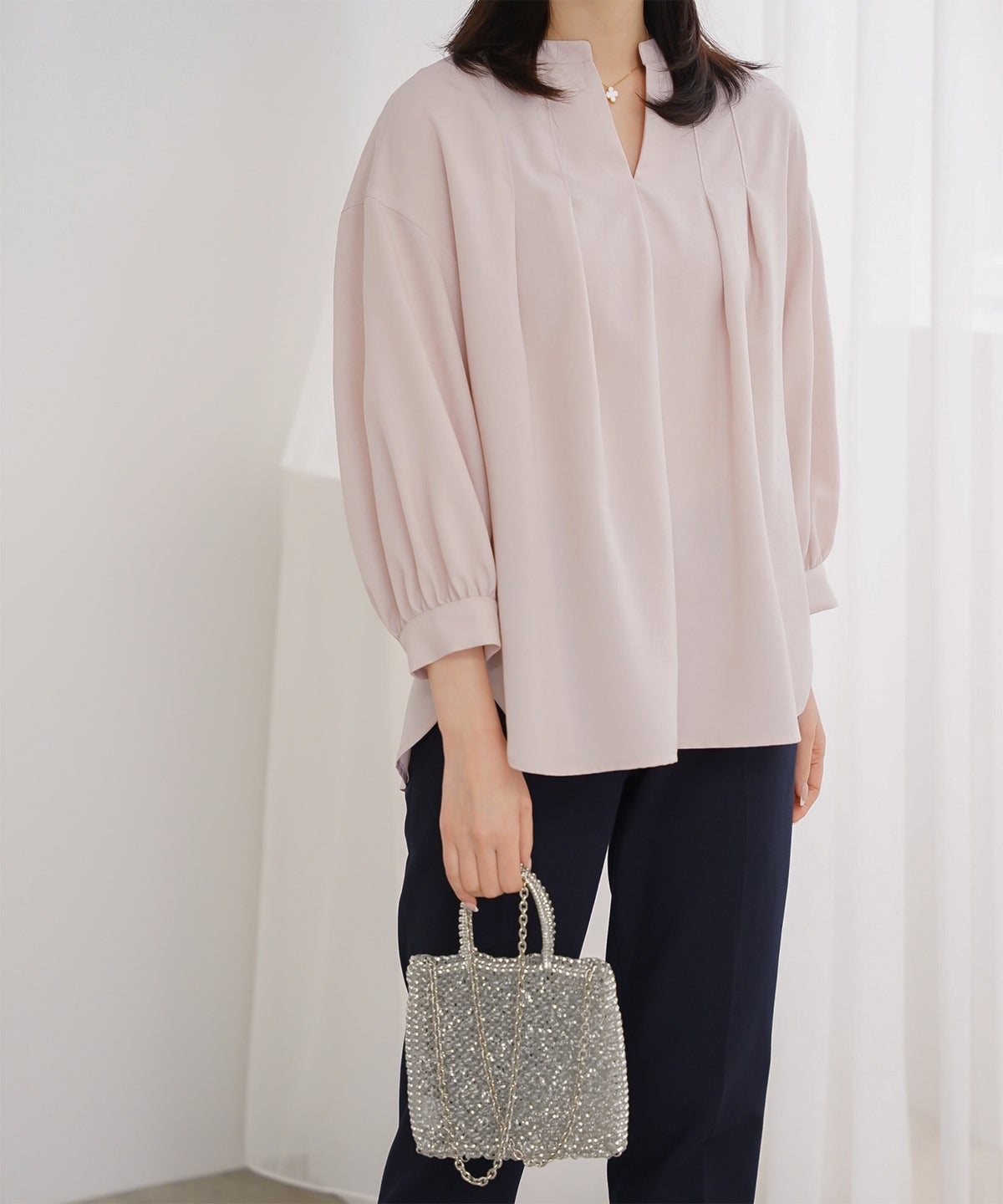 Vネック タック ブラウス レディース ファッション ウォッシャブル ライトグレー ピンク ネイビー M