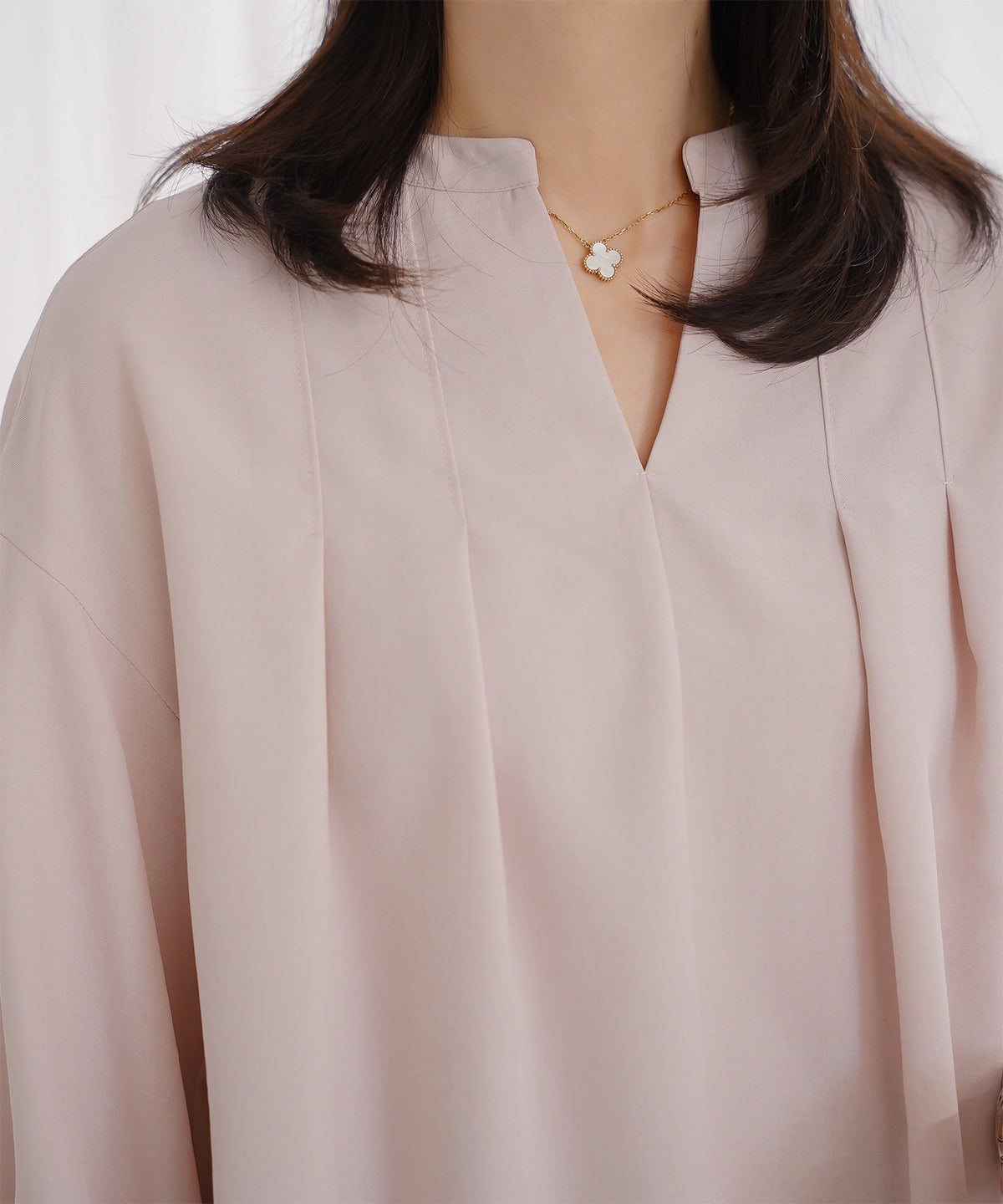 Vネック タック ブラウス レディース ファッション ウォッシャブル ライトグレー ピンク ネイビー M