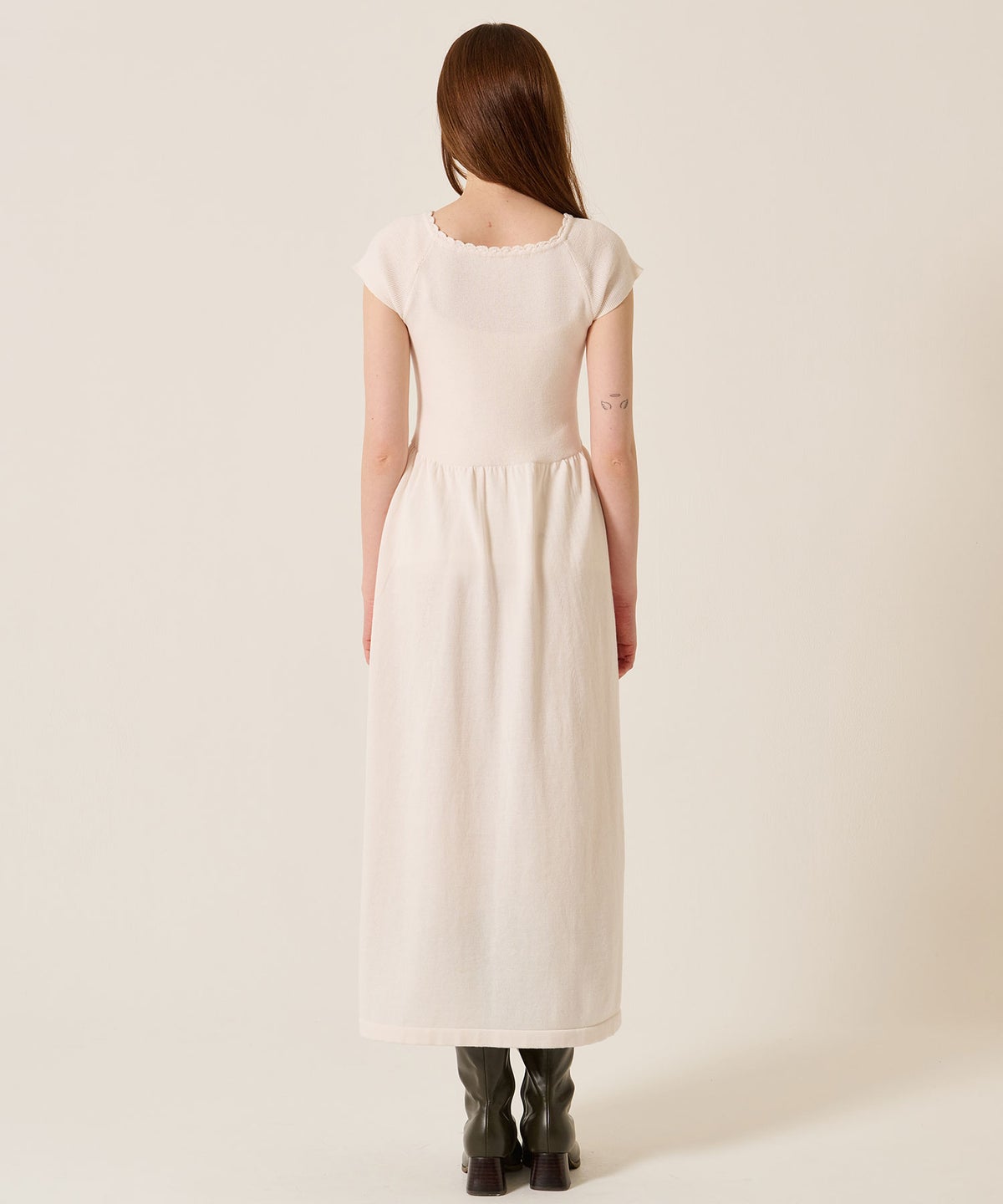 ニット/ワンピース/オフショル/バレエネック ロング ニットワンピース TINA：JOJUN