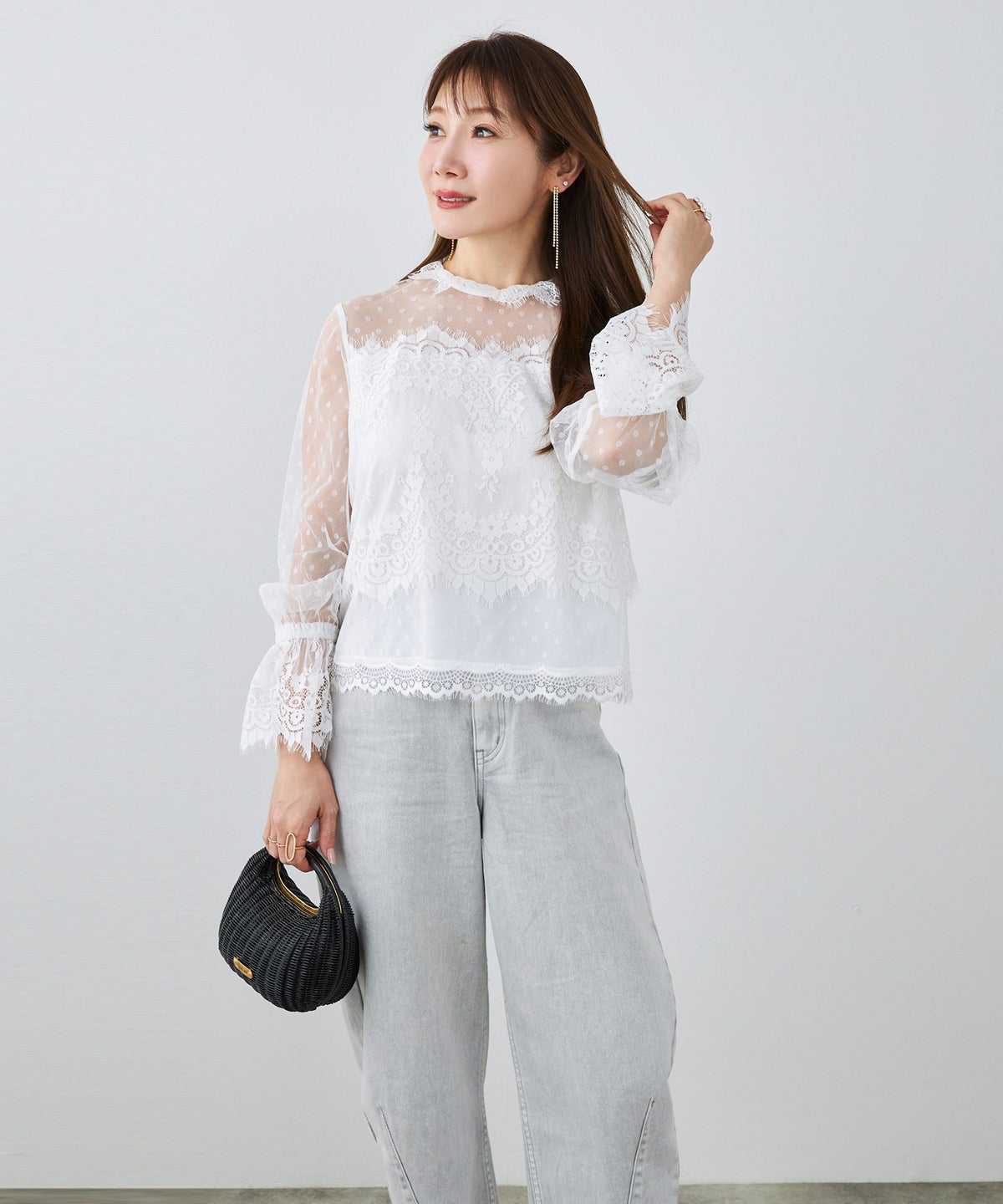 手洗い可 大人可愛い 上品 きれいめ 大人カジュアル フェミニン 白黒 春 シースルー 柄 ジョイントスペース