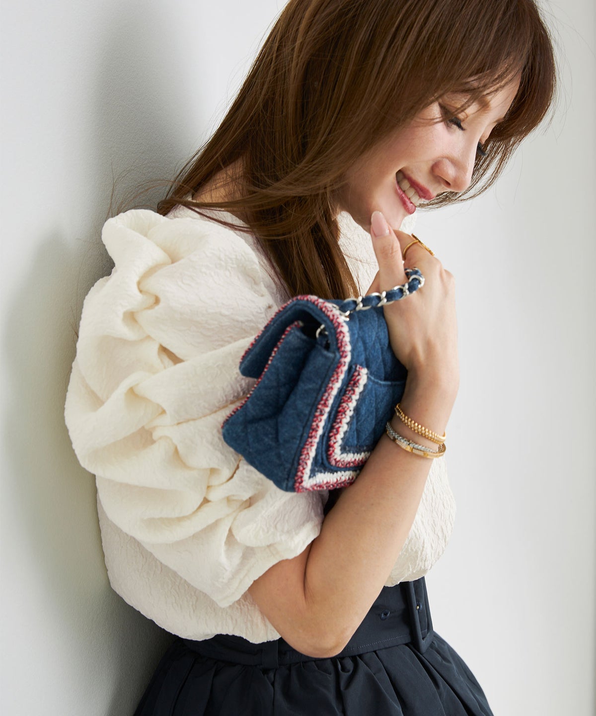 手洗い可 上品 きれいめ 大人カジュアル オフィス フェミニン シンプル パワーショルダー 体型カバー  ジョイントスペース