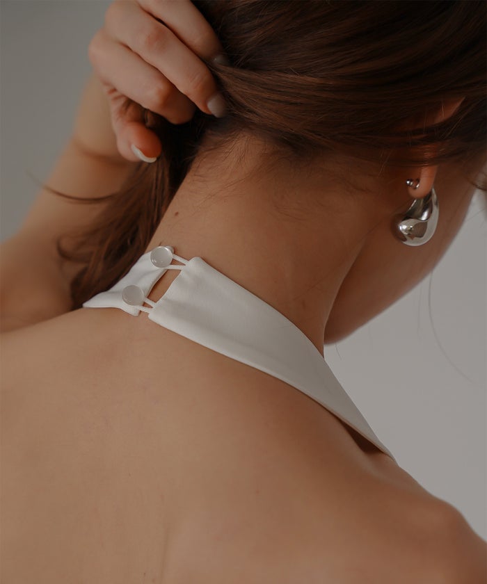 バックオープン ホルター オールインワン KINO THE KEI 海外ファッション モード 韓国ファッション 韓国風 大人モード 大人コーデ パーティー 二次会コーデ オケージョンコーデ ディナーコーデ お呼ばれコーデ ドレスライク オールインワンドレス きれいめドレス カジュアルドレス リゾートドレス