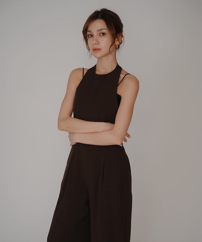 バックオープン ホルター オールインワン KINO THE KEI 海外ファッション モード 韓国ファッション 韓国風 大人モード 大人コーデ パーティー 二次会コーデ オケージョンコーデ ディナーコーデ お呼ばれコーデ ドレスライク オールインワンドレス きれいめドレス カジュアルドレス リゾートドレス