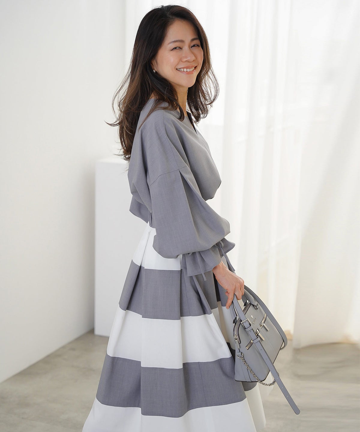 スカート フレア グレー ボーダー 通勤 デート 女子会 フェミニン ジョイントスペース