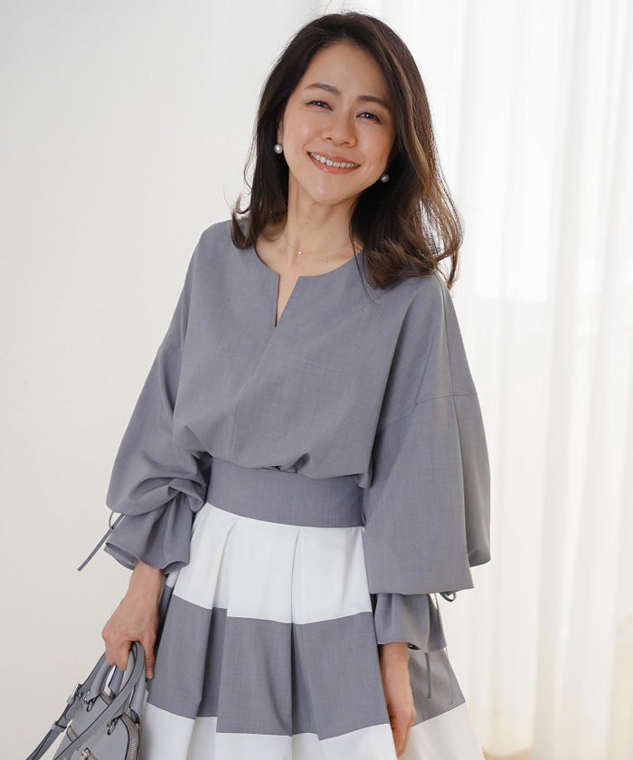 ブラウス グレー バルーンスリーブ 2way リボン 通勤 ジョイントスペース