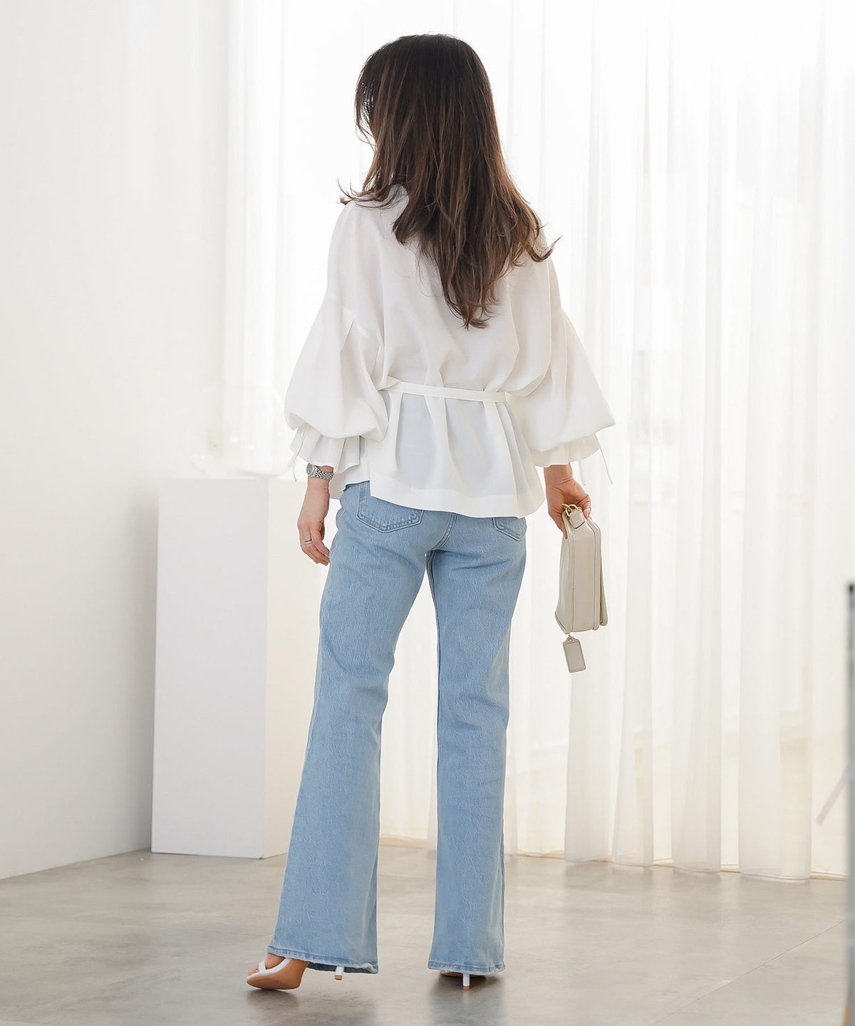 ブラウス ホワイト バルーンスリーブ 2way リボン 通勤 ジョイントスペース