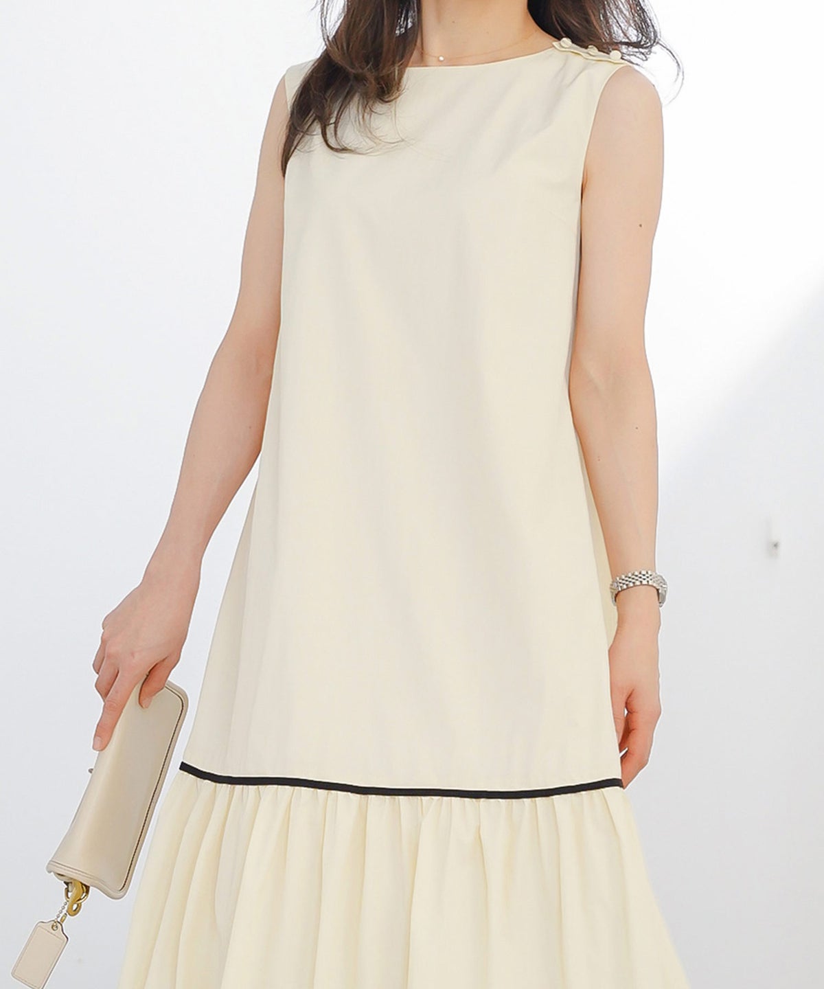 ティアード ワンピース ロング  アイボリー ピンク タフタ 配色 春 夏 秋 フェミニン 旅行 海 ジョイントスペース