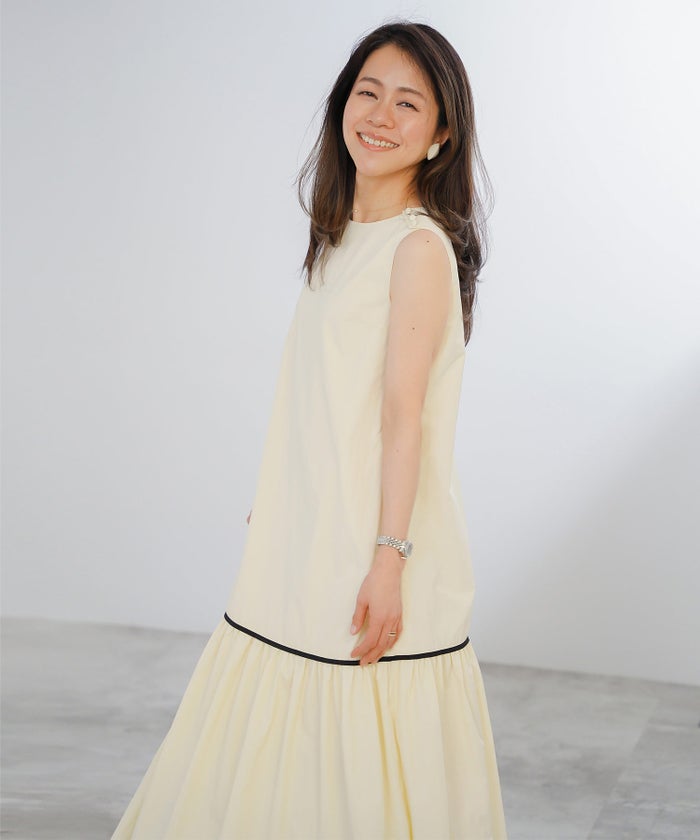 ティアード ワンピース ロング  アイボリー ピンク タフタ 配色 春 夏 秋 フェミニン 旅行 海 ジョイントスペース