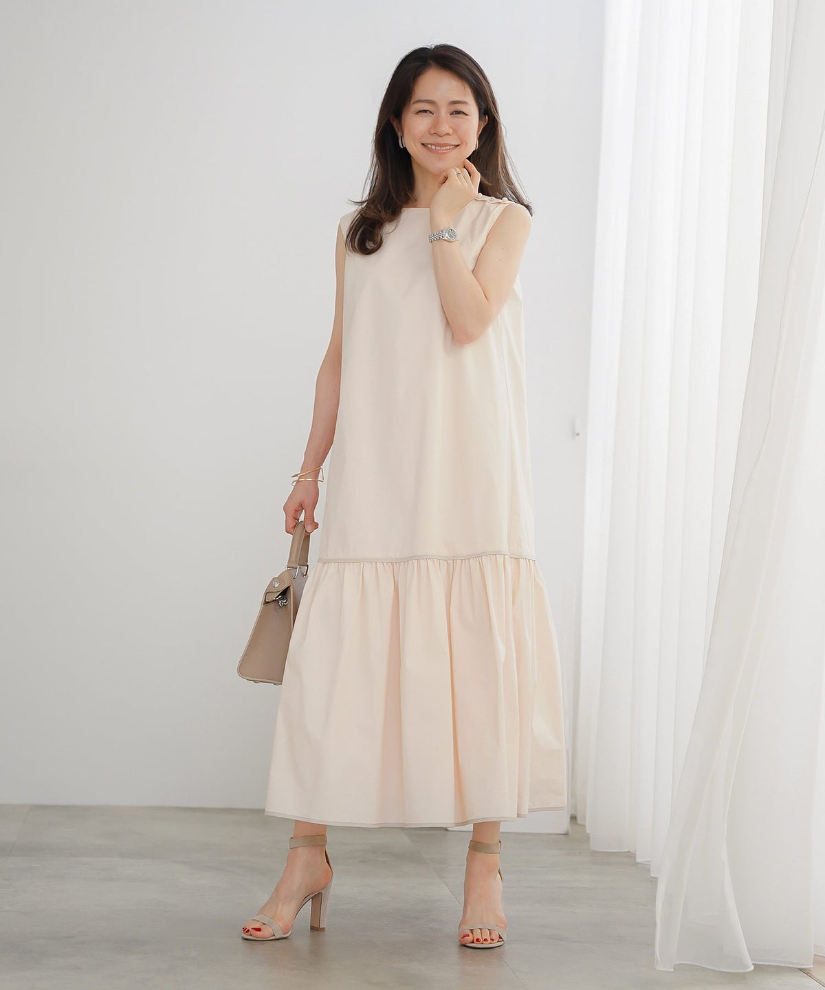 ティアード ワンピース ロング ピンク タフタ 配色 春 夏 秋 フェミニン 旅行 海 ジョイントスペース