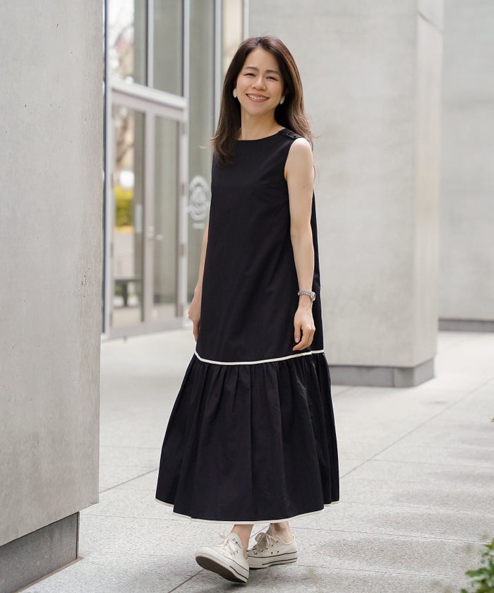 ティアード ワンピース ロング ブラック タフタ 配色 春 夏 秋 フェミニン 旅行 海 ジョイントスペース