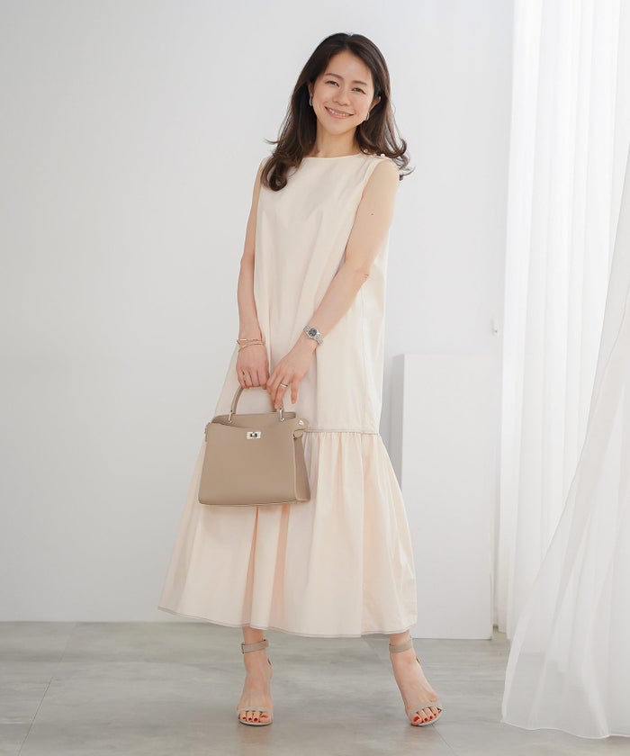 ティアード ワンピース ロング ピンク タフタ 配色 春 夏 秋 フェミニン 旅行 海 ジョイントスペース