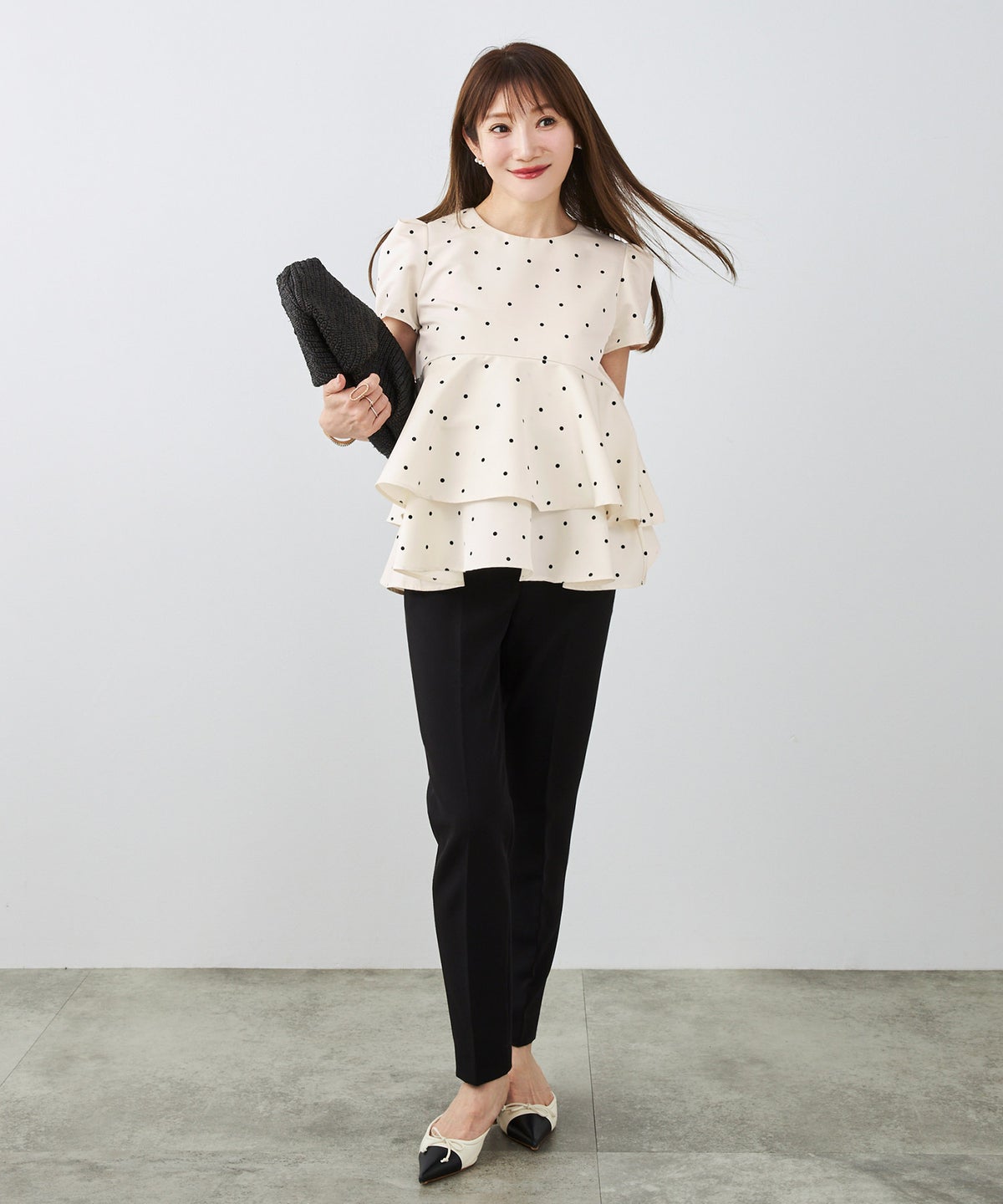 手洗い可 日本製 きれいめ 上品 半袖 オフィス 体型カバー 大人カジュアル フェニミン  無地 ドット 柄 ジョイントスペース