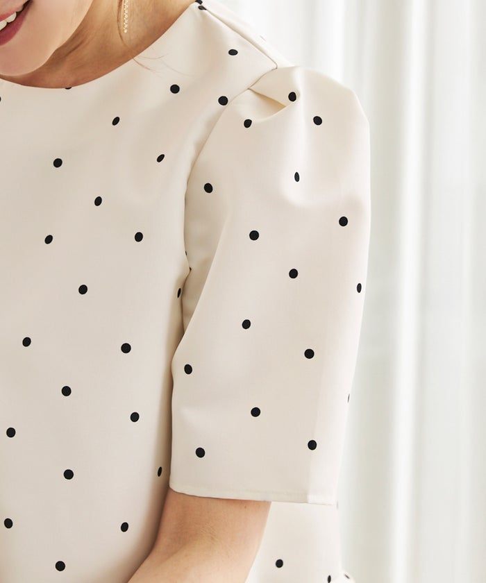手洗い可 日本製 きれいめ 上品 半袖 オフィス 体型カバー 大人カジュアル フェニミン  無地 ドット 柄 ジョイントスペース