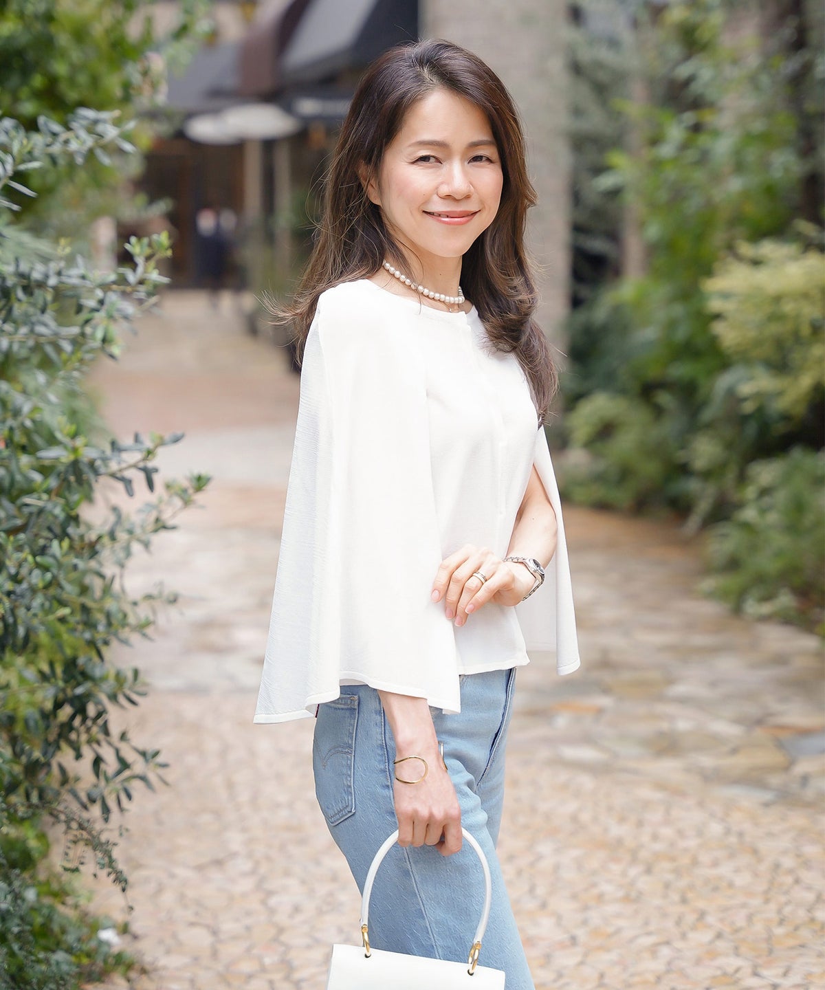 ケープ ニット カーディガン ホワイト ブラック 春 夏 薄手 日焼け対策 ジョイントスペース