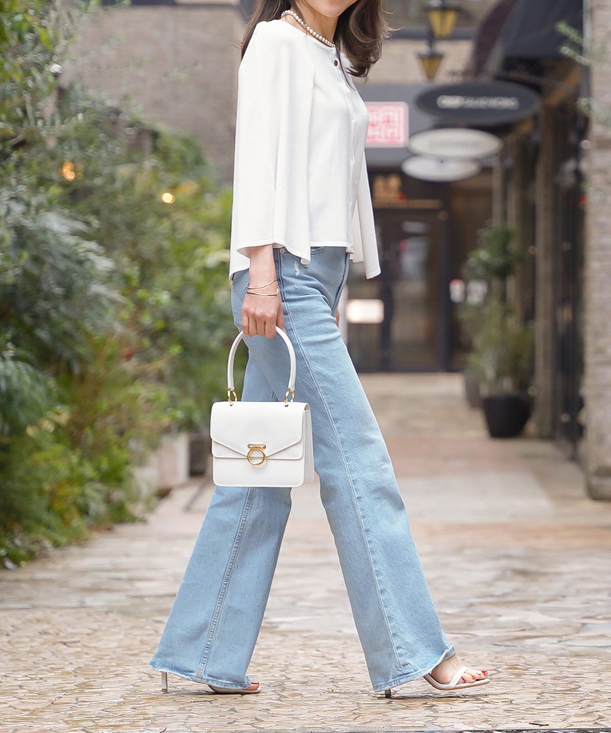 ケープ ニット カーディガン ホワイト ブラック 春 夏 薄手 日焼け対策 ジョイントスペース