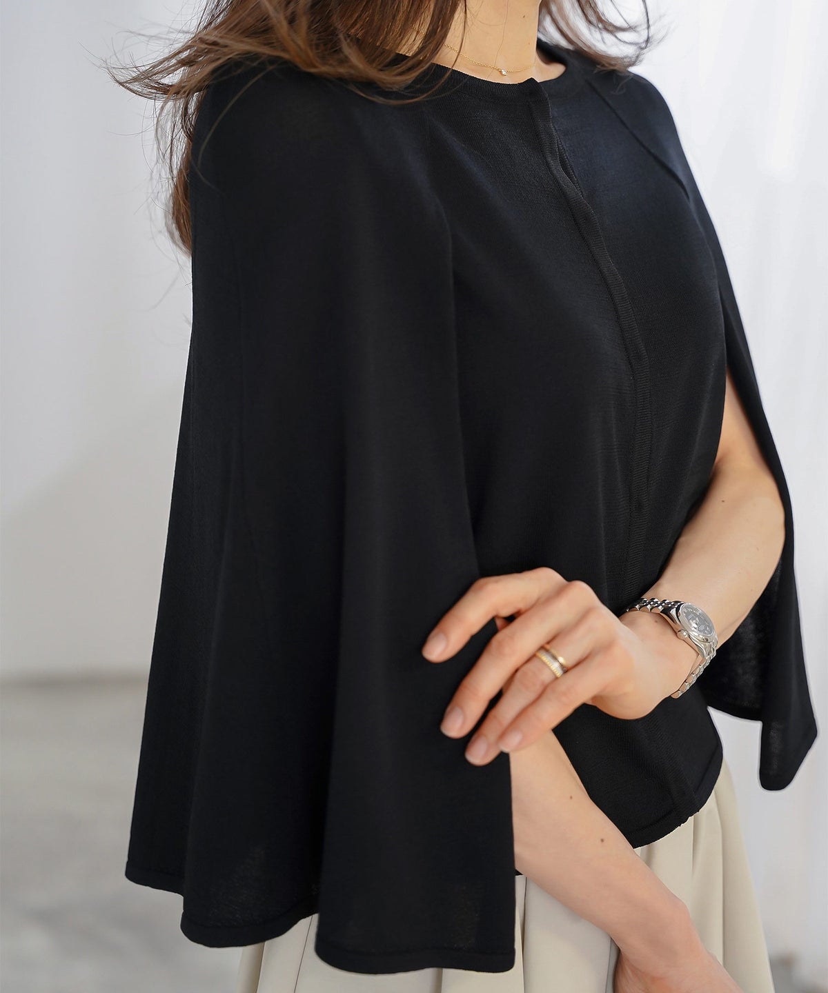 ケープ ニット カーディガン ホワイト ブラック 春 夏 薄手 日焼け対策 ジョイントスペース