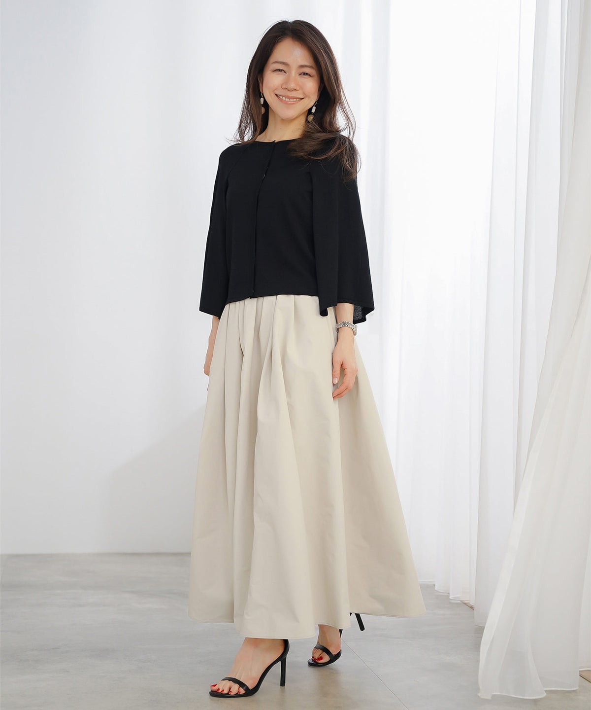 ケープ ニット カーディガン ホワイト ブラック 春 夏 薄手 日焼け対策 ジョイントスペース