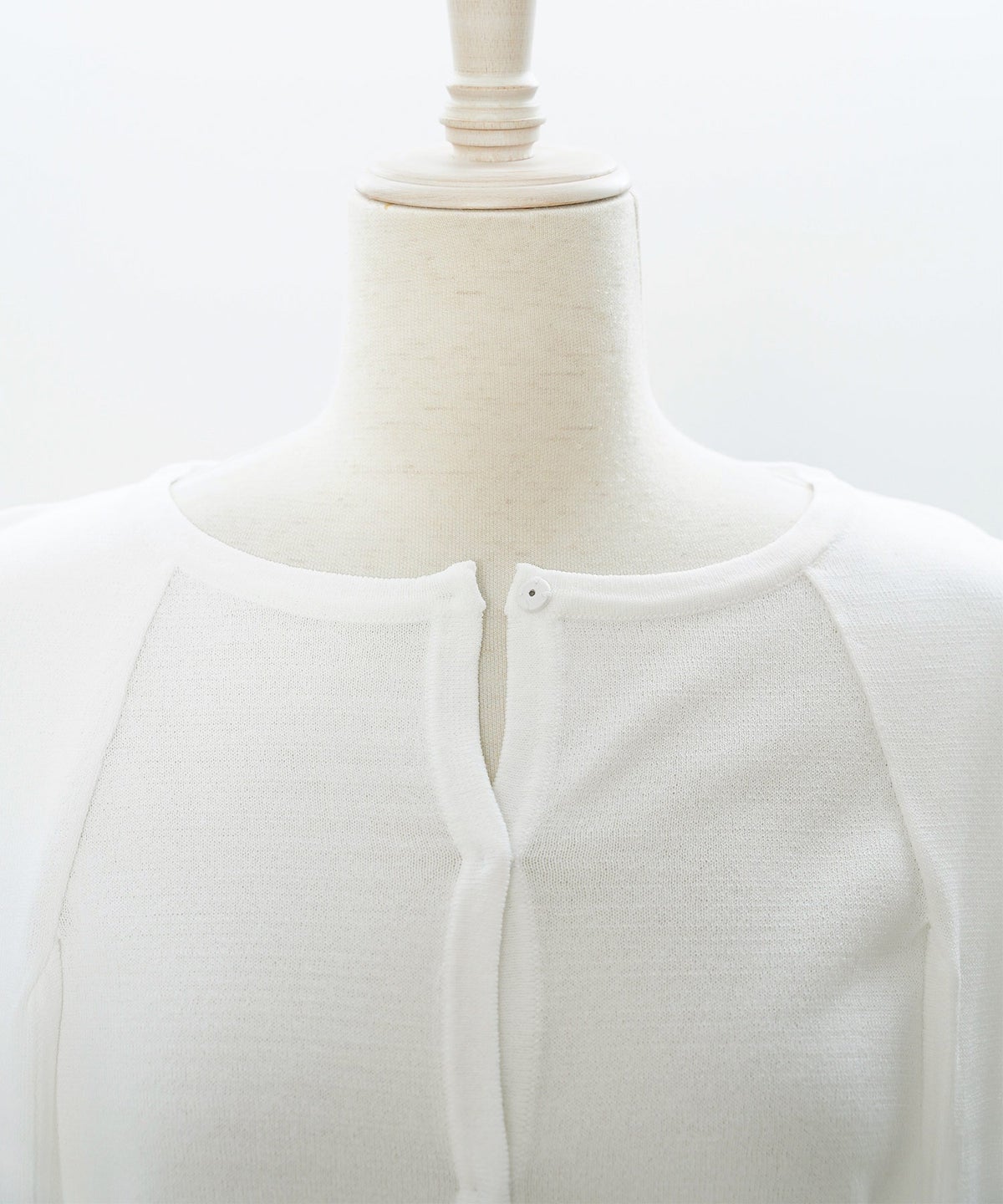 ケープ ニット カーディガン ホワイト ブラック 春 夏 薄手 日焼け対策 ジョイントスペース