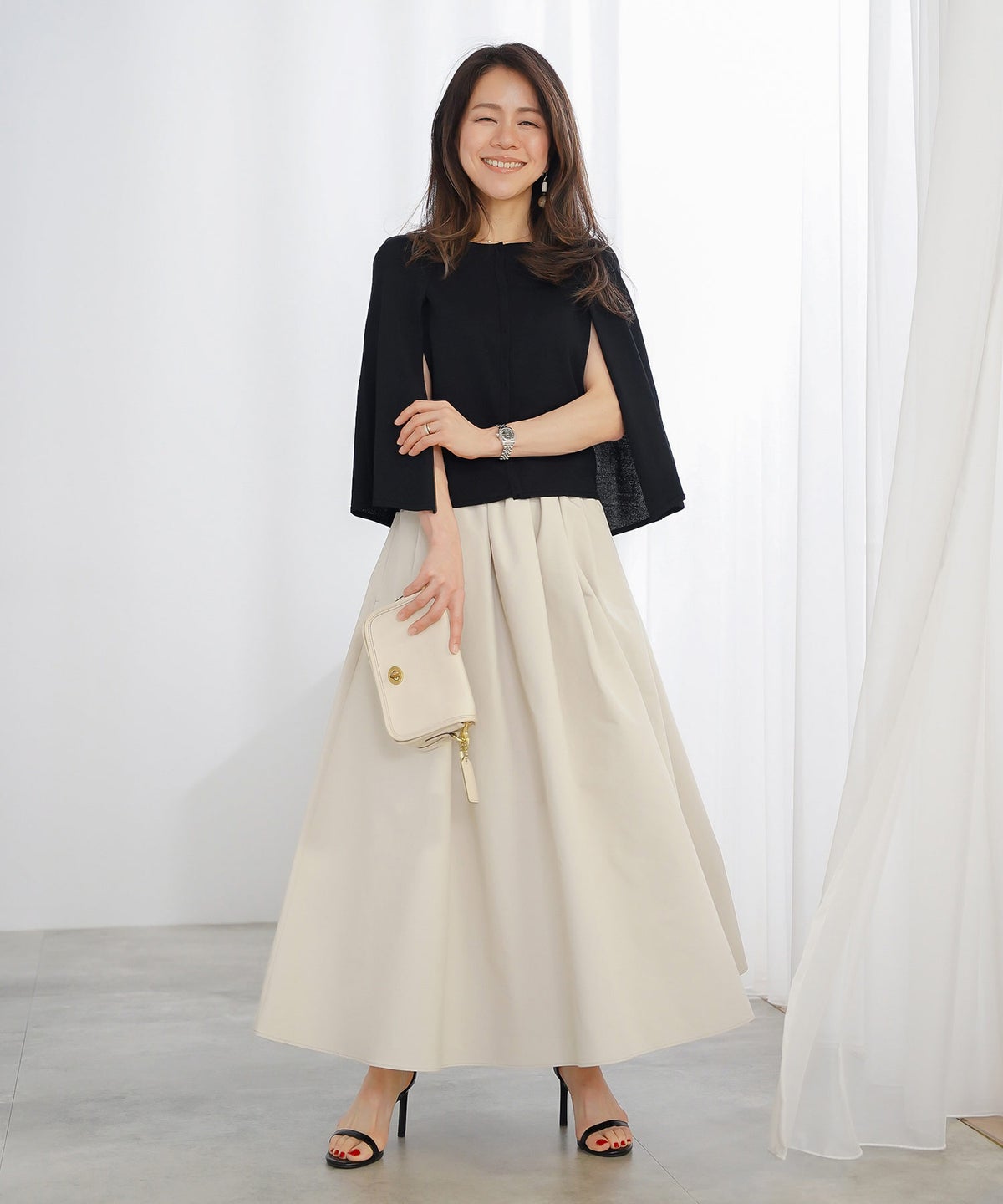 ケープ ニット カーディガン ホワイト ブラック 春 夏 薄手 日焼け対策 ジョイントスペース