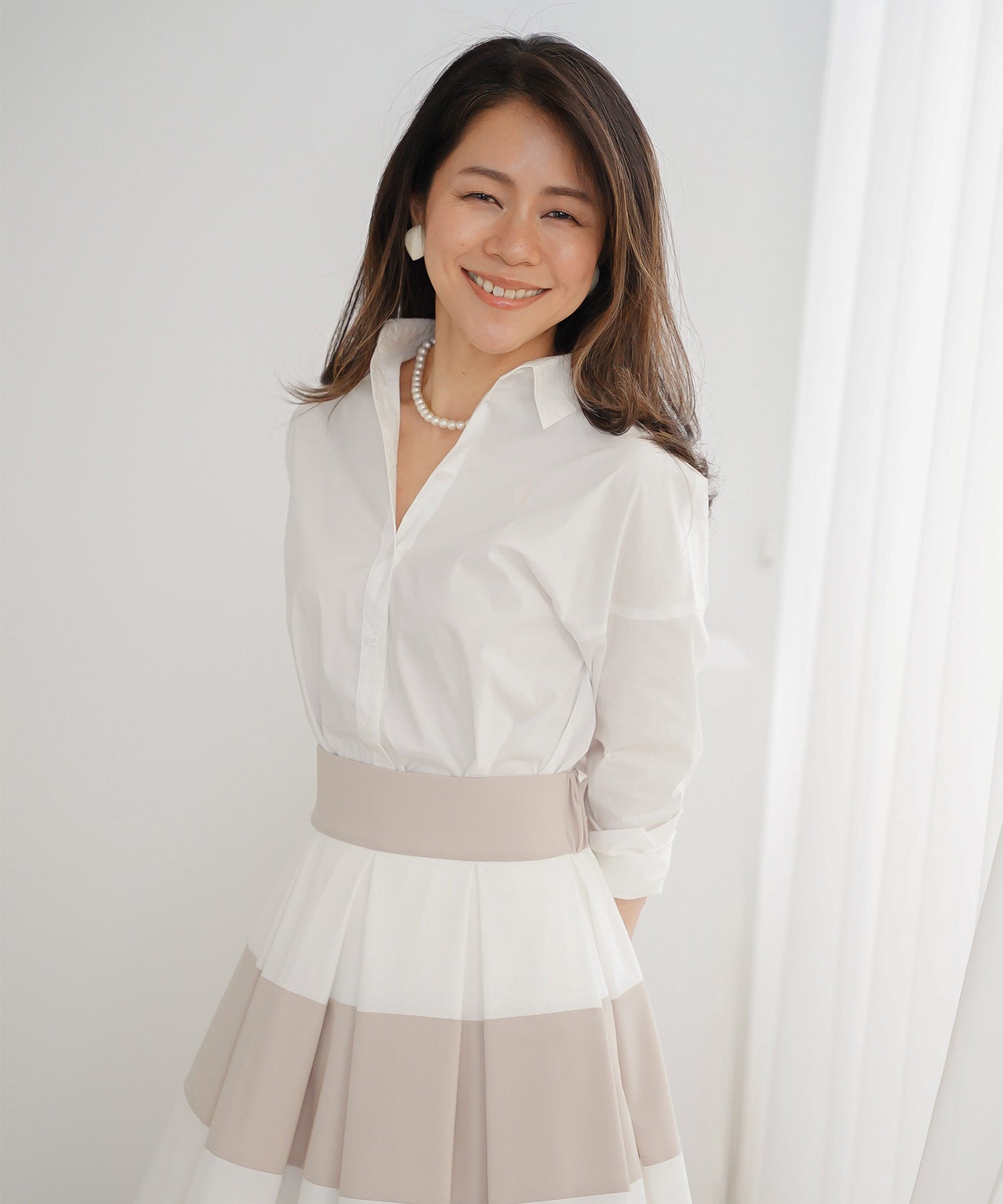 ロゴ 刺繍入り シャツ ＆BLOOM