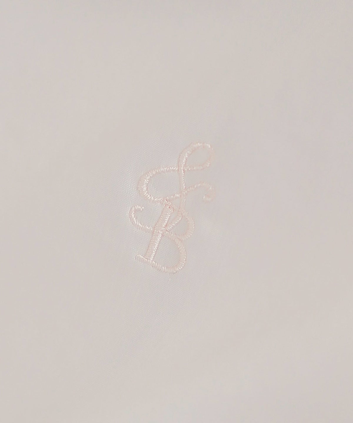 長袖 シャツ ホワイト ロゴ刺繍 通勤 ベーシック ジョイントスペース