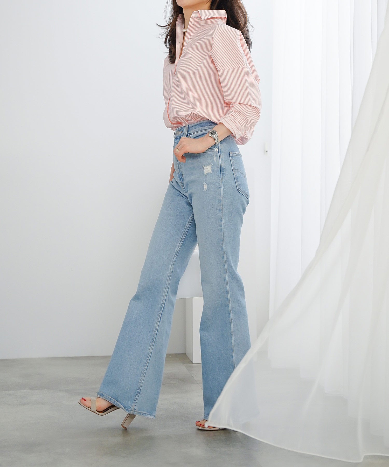 ロゴ 刺繍入り シャツ ＆BLOOM