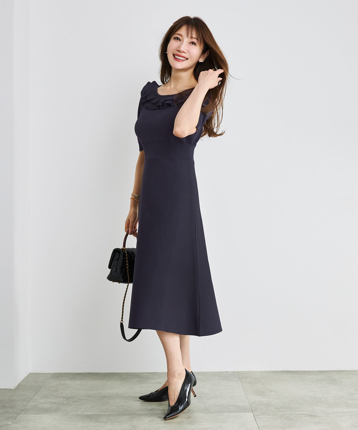 手洗い可 上品 きれいめ 大人カジュアル フェニミン 白黒 レディース オフィス 春夏 大人可愛い ジョイントスペース