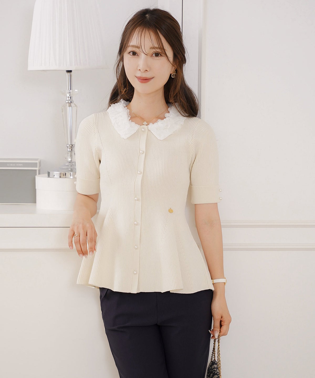 ニット トップス ペプラム 花 花襟 フラワー 春 秋 きれいめ カジュアル 上品 配色 夏 半袖 映え お出かけ 妊婦 新ママ 産後服 