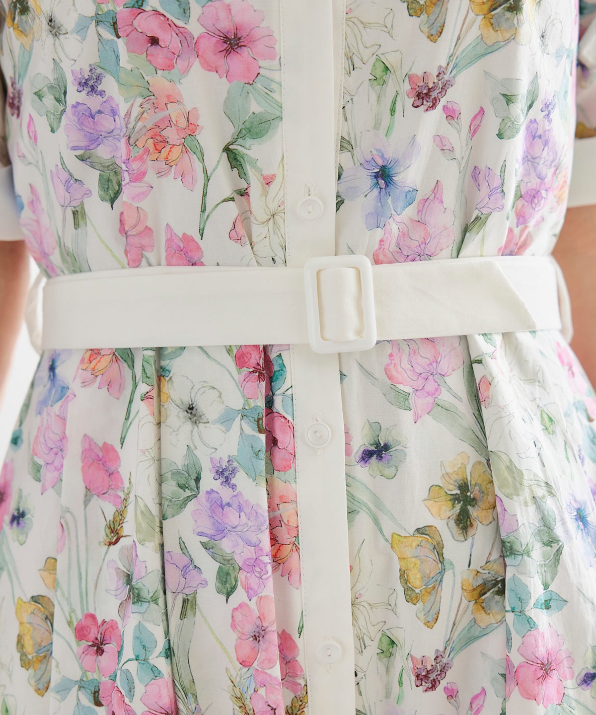 シャツワンピース ピンク 花柄 バンドカラー ベルト付き ジョイントスペース