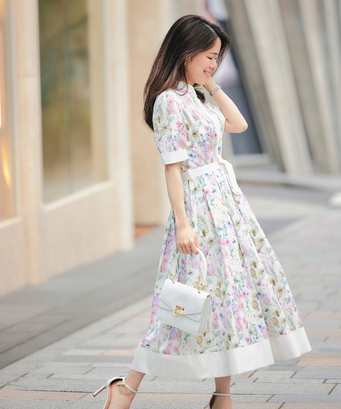 シャツワンピース ピンク 花柄 バンドカラー ベルト付き ジョイントスペース