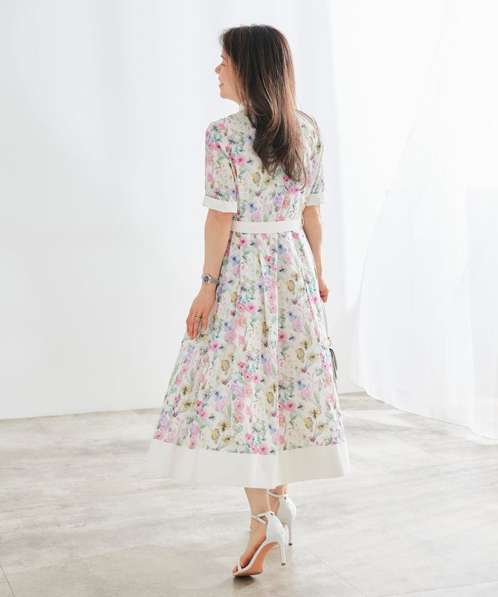 シャツワンピース ピンク 花柄 バンドカラー ベルト付き ジョイントスペース