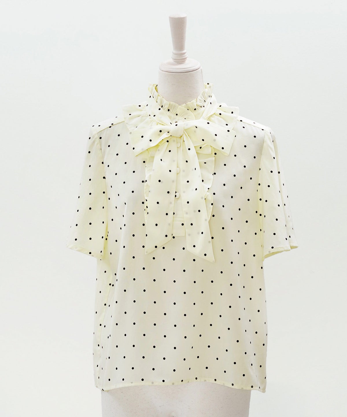 ブラウス アイボリー ドット フレア袖 フリル ボウタイ ジョイントスペース