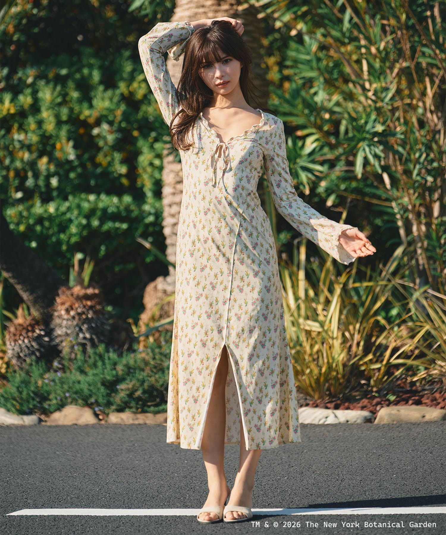 NYBG プランジングネック オーキッドプリント ワンピース KINO THE KEI