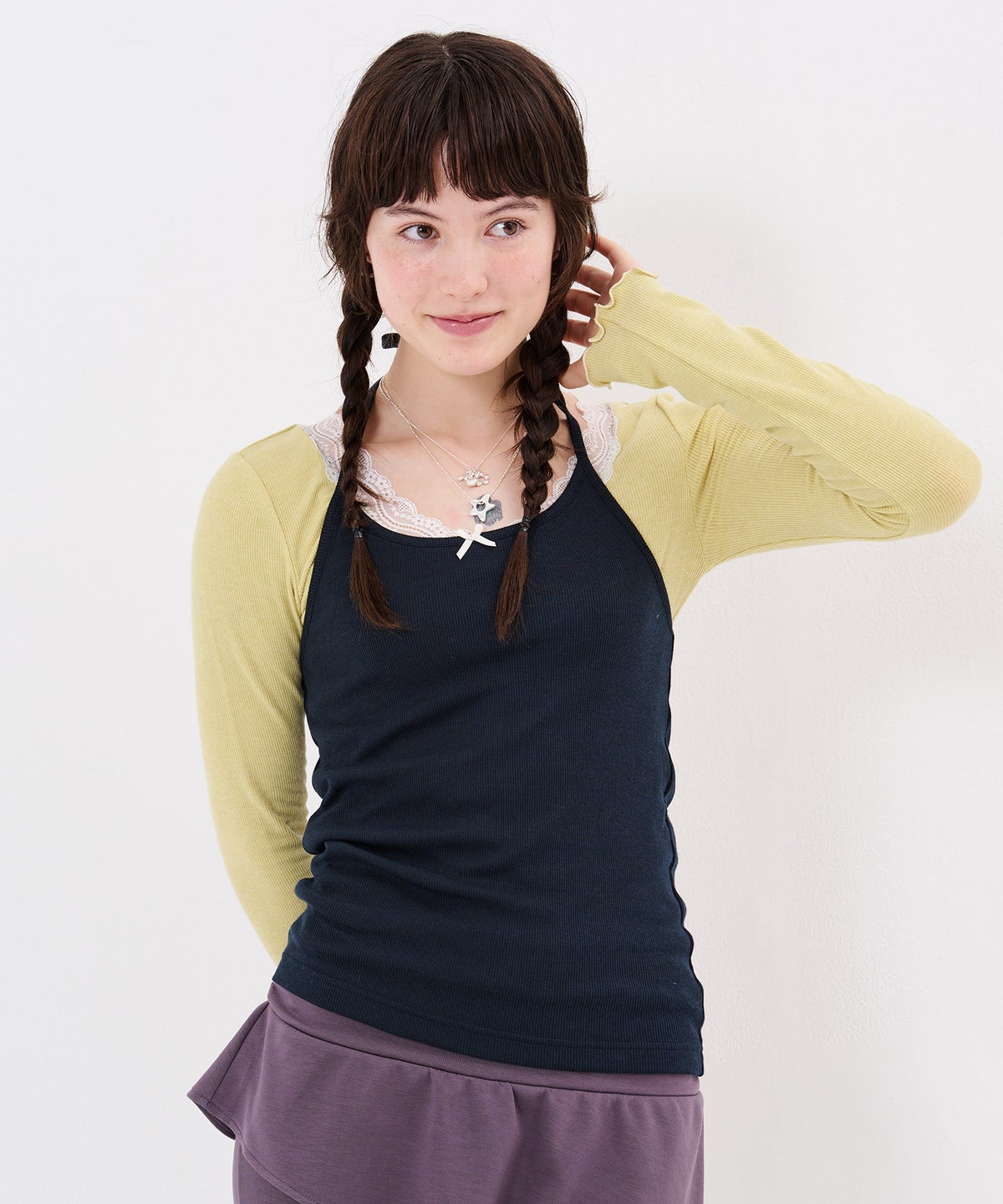 リブ/キャミ/トップス/バックロゴ 刺繍 ホルターネック キャミソール TINA：JOJUN