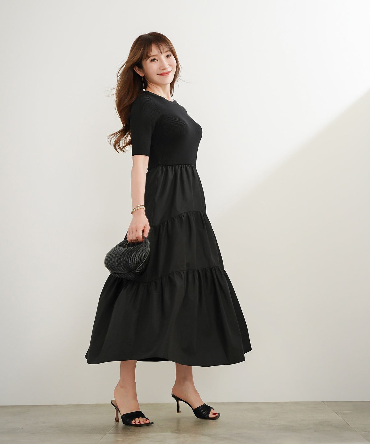 手洗い可 上品 きれいめ 異素材切り替え 大人可愛い カジュアル フェニミン オフィス フェミニン 夏 ジョイントスペース ニットドッキングワンピース Liala×PG