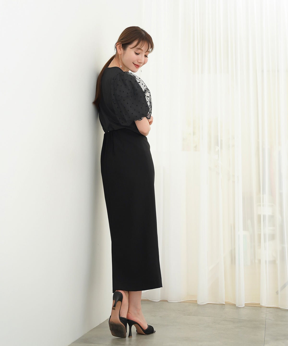 手洗い可 かわいい 上品 きれいめ 大人カジュアル フェミニン オフィス シンプル 柄 体型カバー ジョイントスペース 袖水玉ドットカットソーPO Liala×PG