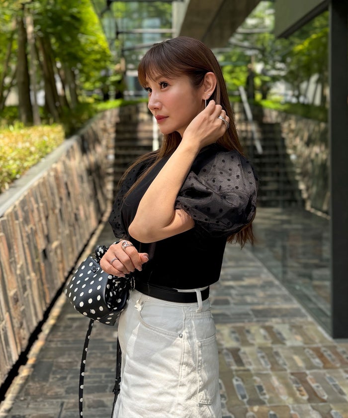 手洗い可 かわいい 上品 きれいめ 大人カジュアル フェミニン オフィス シンプル 柄 体型カバー ジョイントスペース 袖水玉ドットカットソーPO Liala×PG
