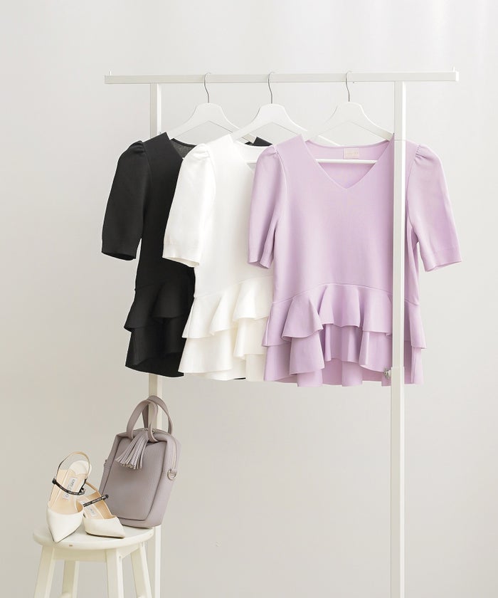 洗濯機可 S/M/L セットアップ対応 サマーニット フレア 大人 かわいい きれいめ ジョイントスペース 2段ペプラムV襟ニット Liala×PG