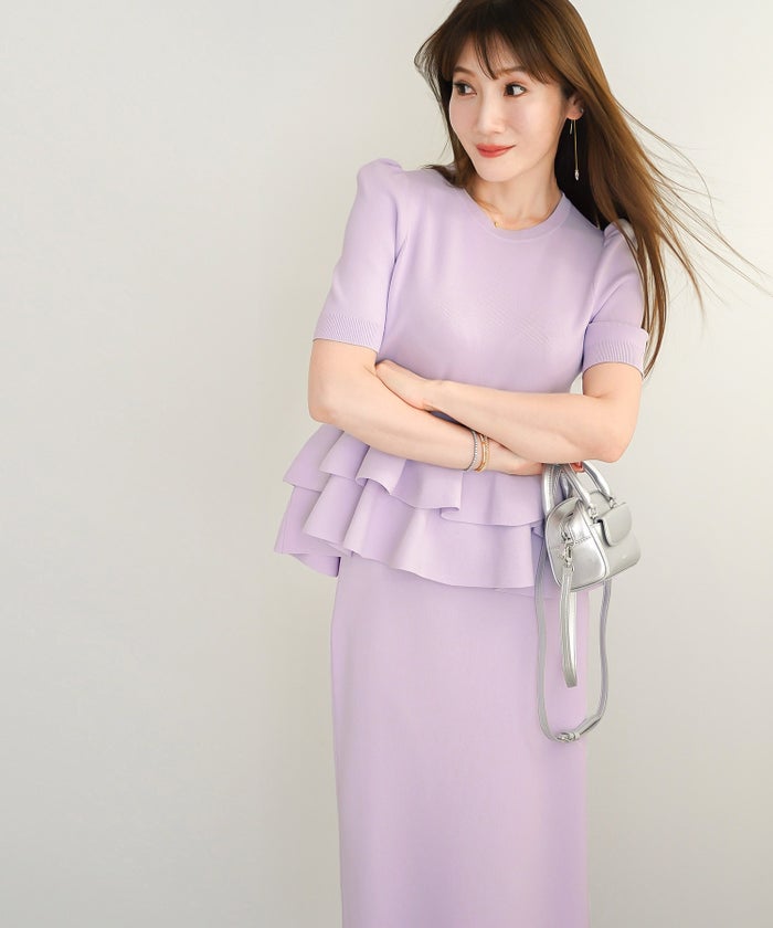 洗濯機可 S/M/L セットアップ対応 サマーニット フレア 大人 かわいい きれいめ ジョイントスペース 2段ペプラムV襟ニット Liala×PG