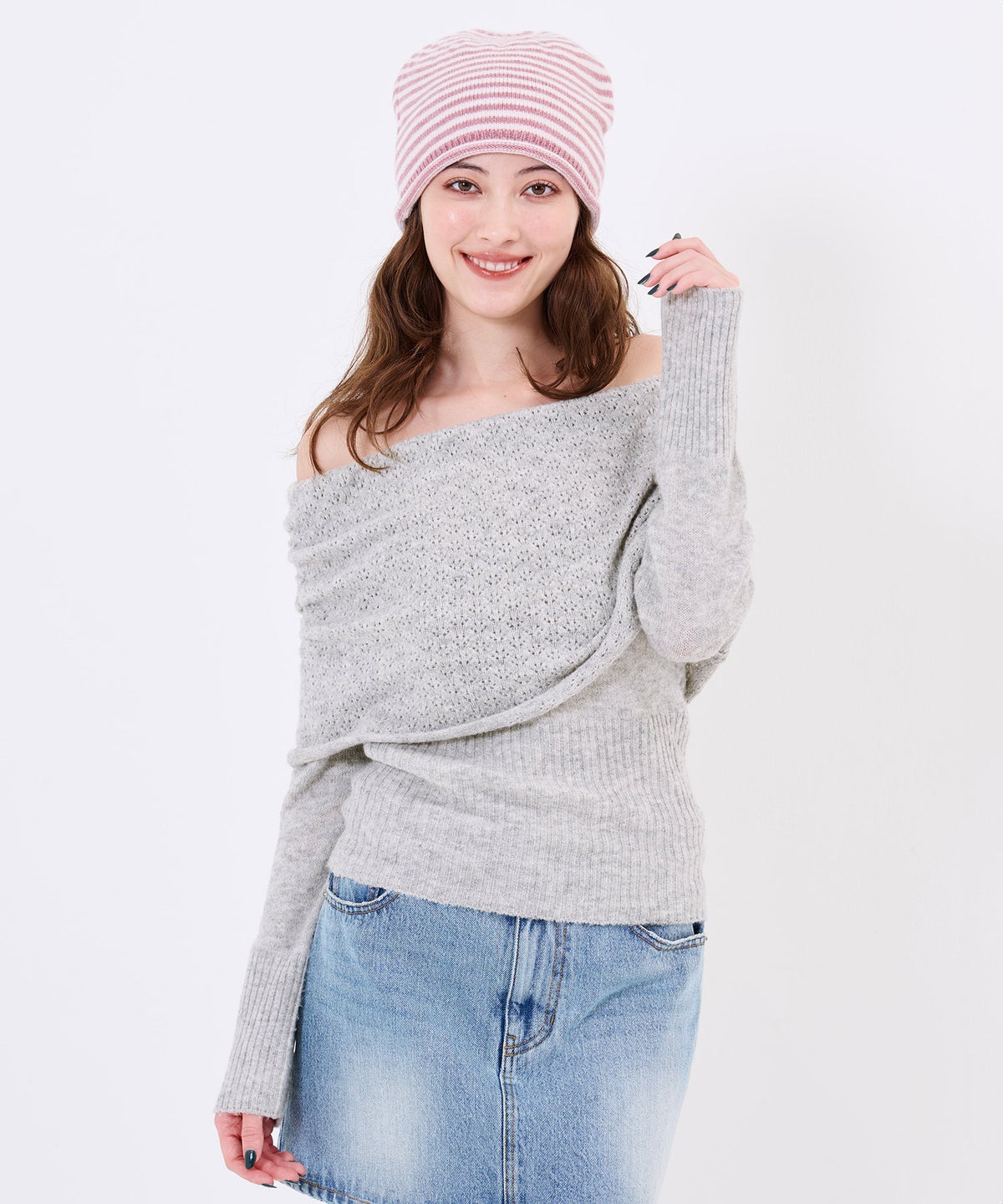 肩出し/シャーリング入り/モヘヤライク オフショルニットプルオーバーTINA：JOJUN