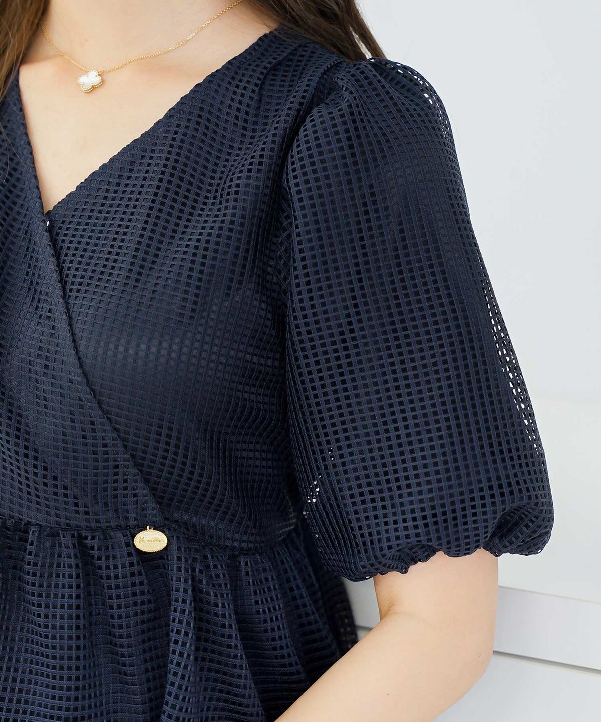 ブラウス レース メッシュ 清涼感 シースルー 春 夏 真夏 半袖 5分袖 パフスリーブ ゴム袖 カシュクール メッシュレース カシュクール ブラウス le reve vaniller